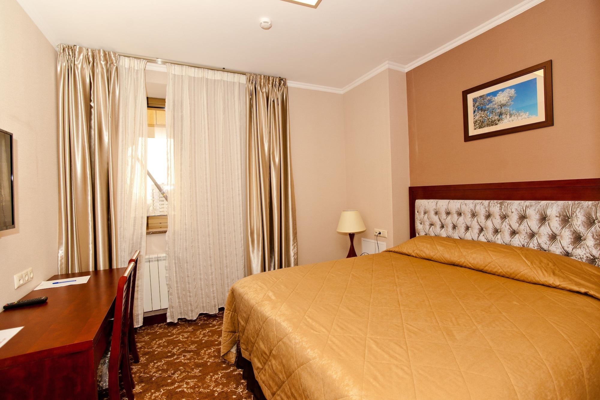 Grand Voyage Hotel Almaty Bagian luar foto