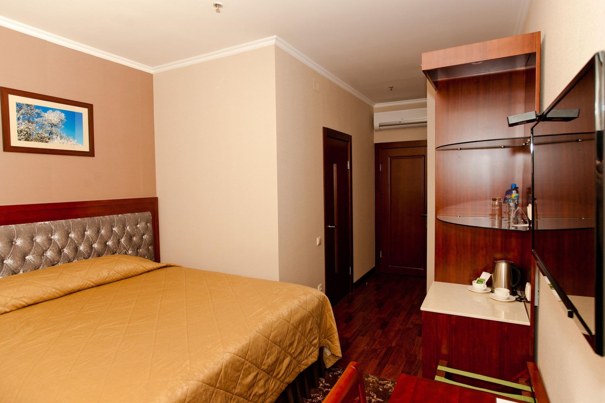 Grand Voyage Hotel Almaty Bagian luar foto