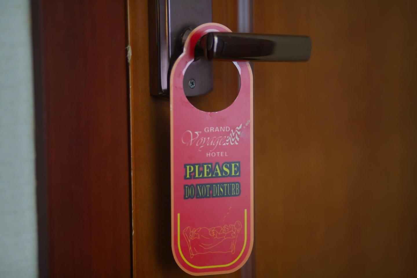 Grand Voyage Hotel Almaty Bagian luar foto