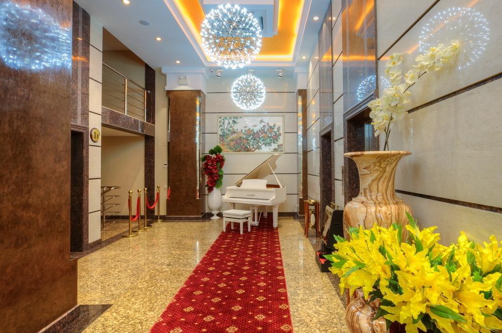 Grand Voyage Hotel Almaty Bagian luar foto